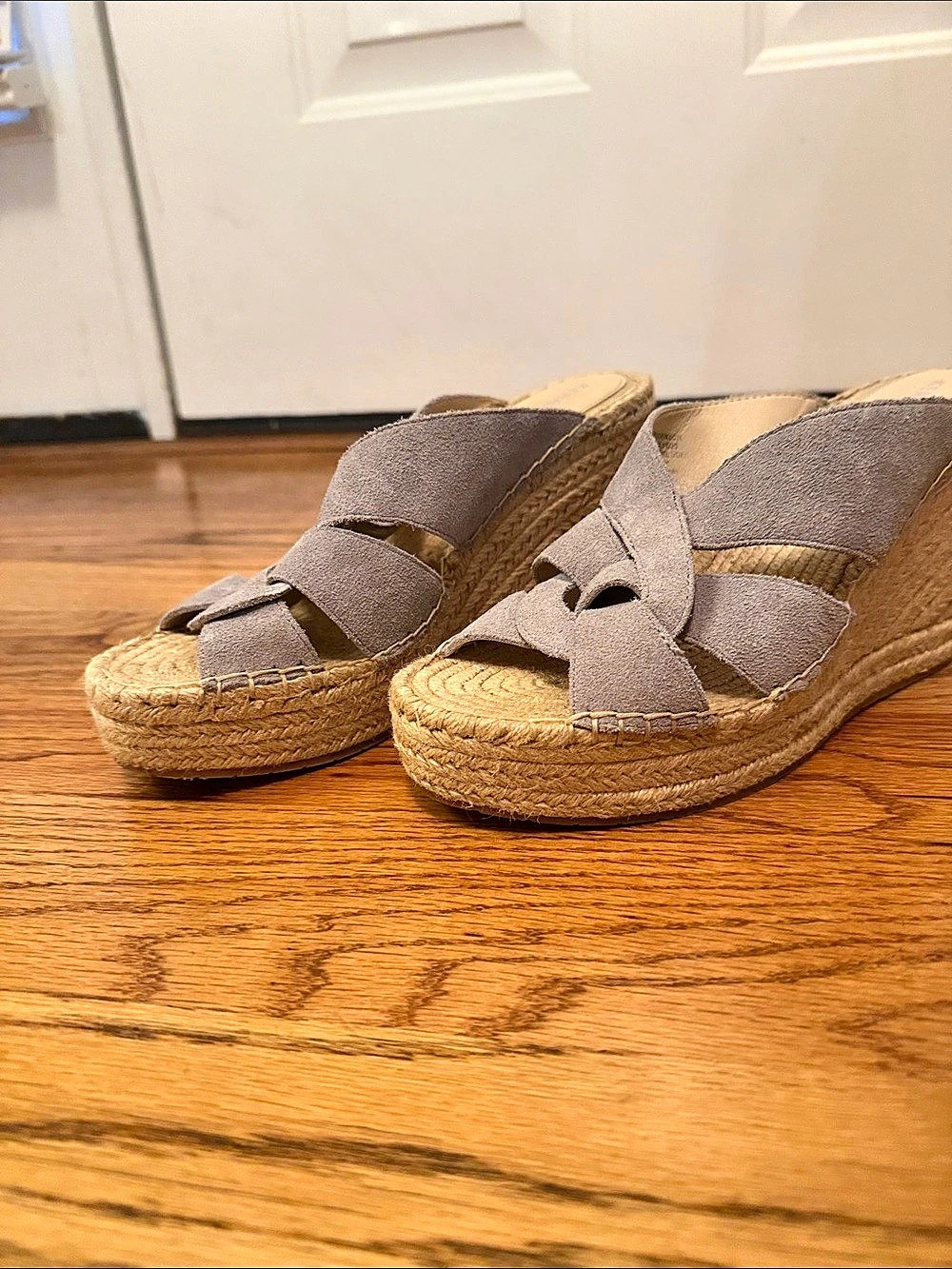 Kenneth Cole Olivia Swirl Mule Leather Wedge Mules Gray US 8.5 - Picture 2 of 8